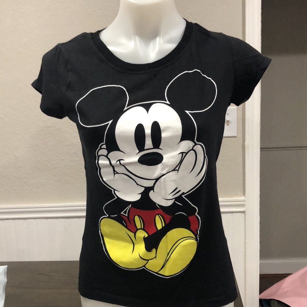 !SOLD! Large Black Mickey Mouse Shirt